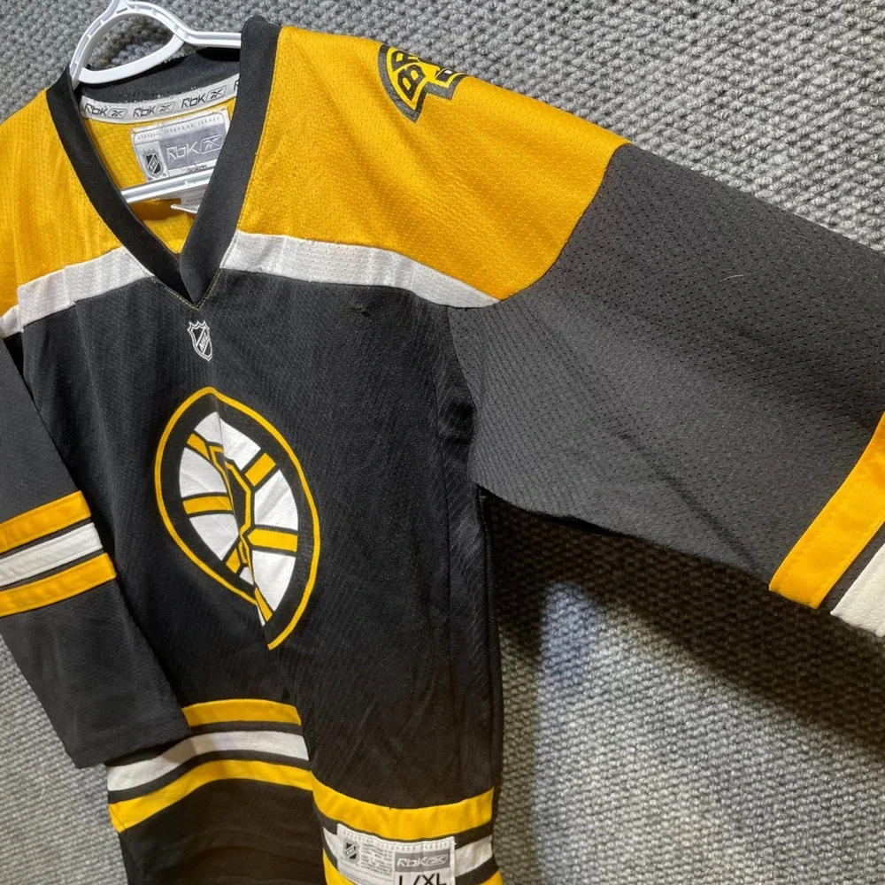 Reebok‎ CCM Boston Bruins NHL Hockey Jersey Youth L/XL Black Gold White